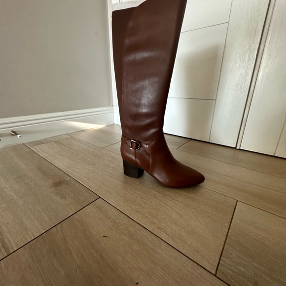 Anne Klein riding boots - Picture 5 of 9